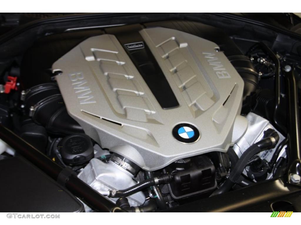 2010 BMW 7 Series 750Li Sedan 4.4 Liter DFI Twin-Turbocharged DOHC 32-Valve VVT V8 Engine Photo #43304619