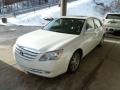 Blizzard White Pearl - Avalon Limited Photo No. 5