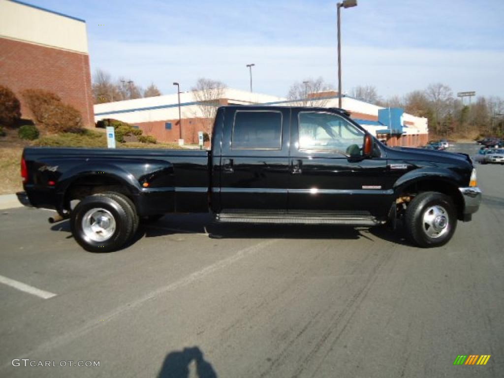 Black 2004 Ford F350 Super Duty Lariat Crew Cab 4x4 Dually Exterior Photo #43305955