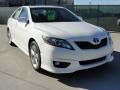 Super White - Camry SE Photo No. 1