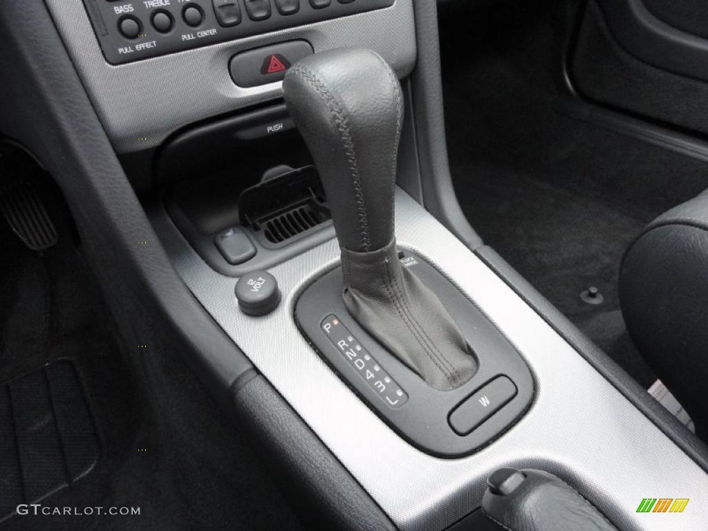 2002 Volvo C70 HT Coupe 5 Speed Automatic Transmission Photo #43323974