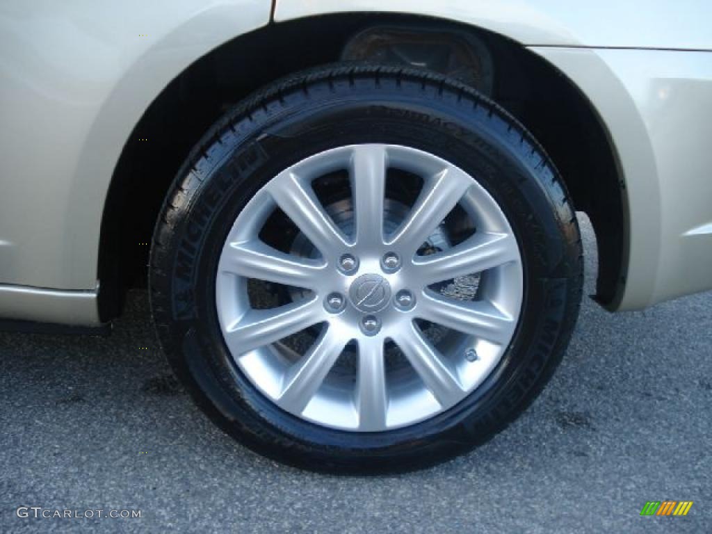 2011 Chrysler 200 Touring Wheel Photo #43327695