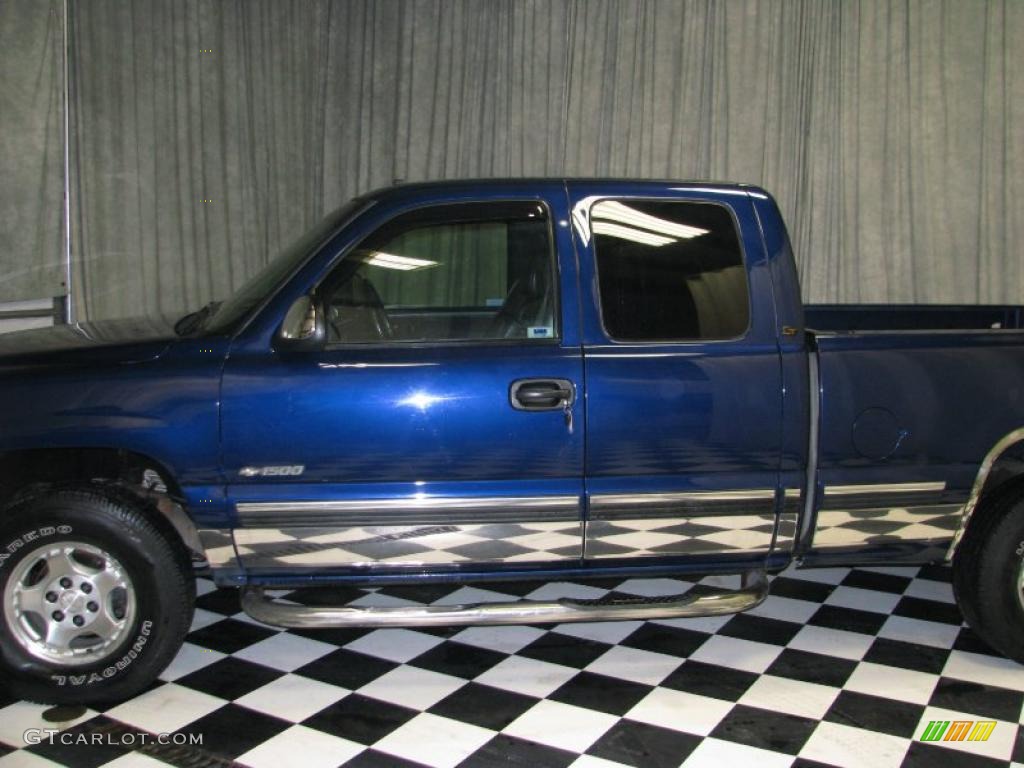 2002 Silverado 1500 LT Extended Cab 4x4 - Indigo Blue Metallic / Graphite Gray photo #18