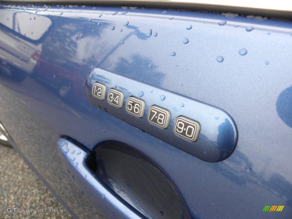 2010 Fusion SEL V6 - Sport Blue Metallic / Charcoal Black photo #18