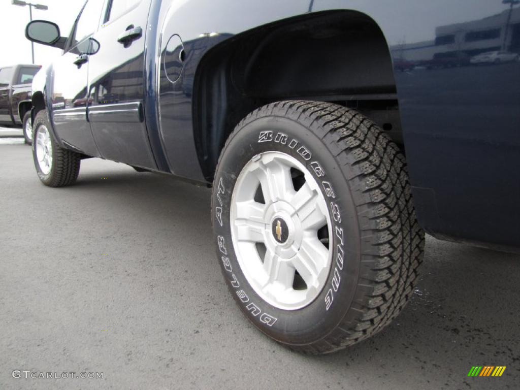 2009 Silverado 1500 LTZ Crew Cab 4x4 - Imperial Blue Metallic / Ebony photo #17