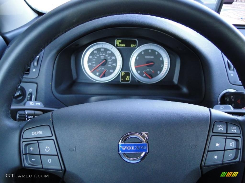 2011 Volvo C70 T5 Soverign Hide Off Black Leather/Off Black Steering Wheel Photo #43333251