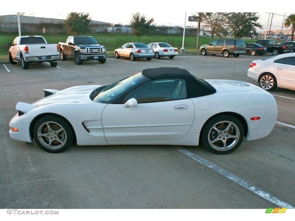 2004 Corvette Convertible - Arctic White / Light Gray photo #4