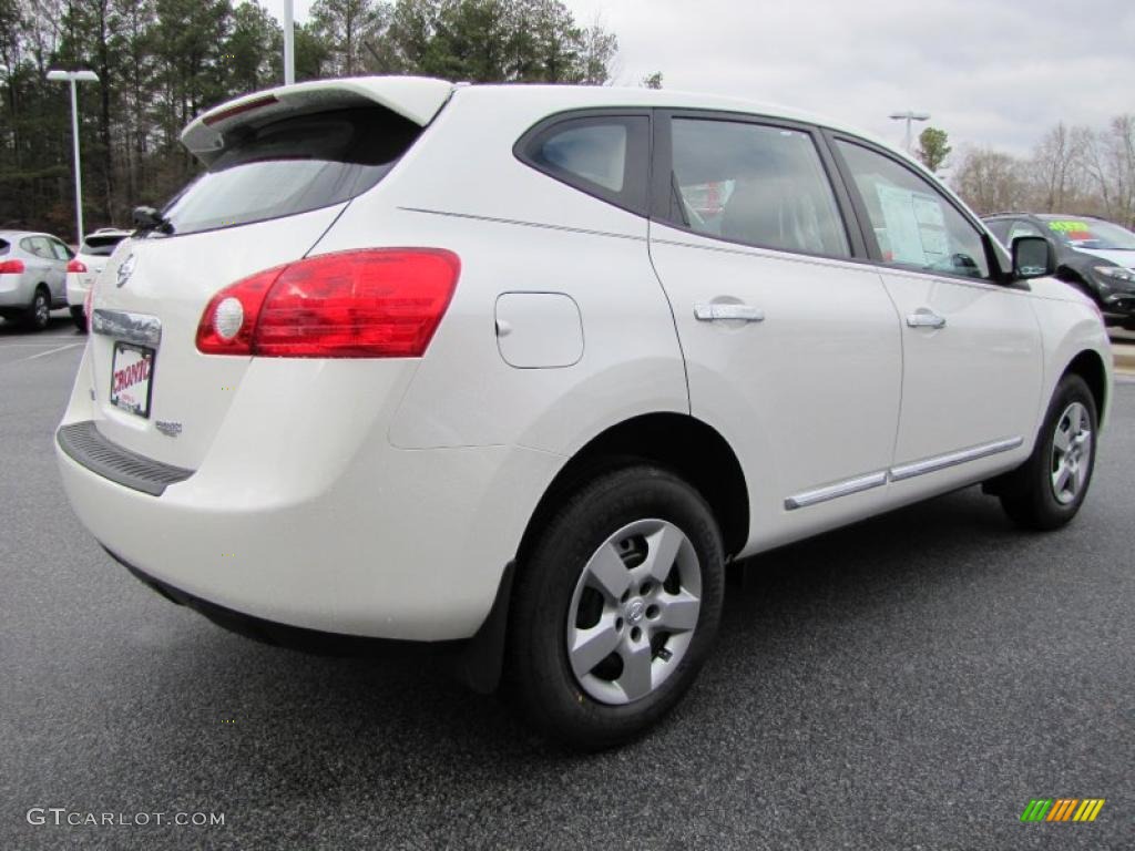 2011 Rogue S - Pearl White / Black photo #5