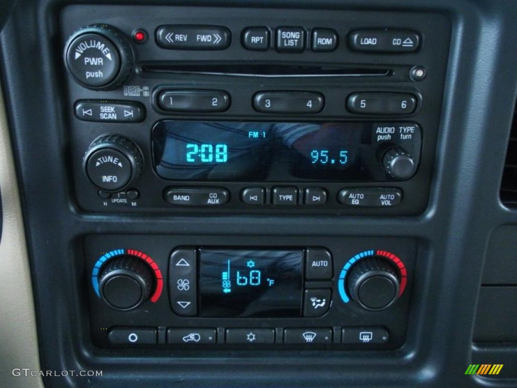 2006 GMC Yukon XL SLT Controls Photo #43340479