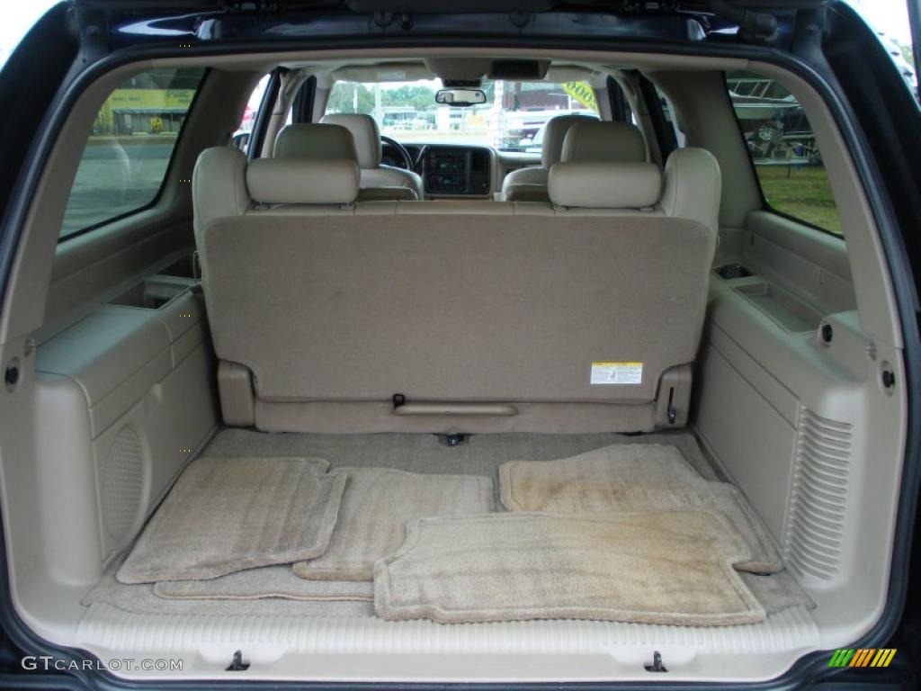 2006 GMC Yukon XL SLT Trunk Photo #43340491