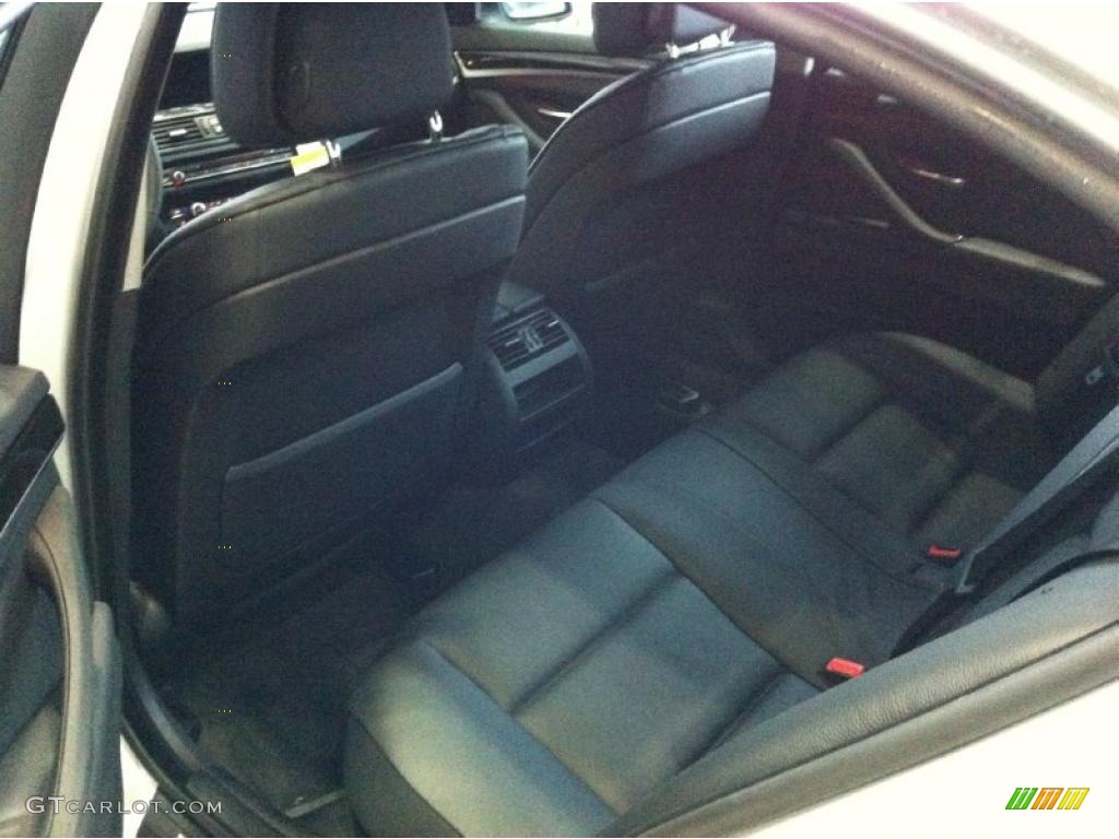 Black Interior 2011 BMW 5 Series 535i xDrive Sedan Photo #43341687
