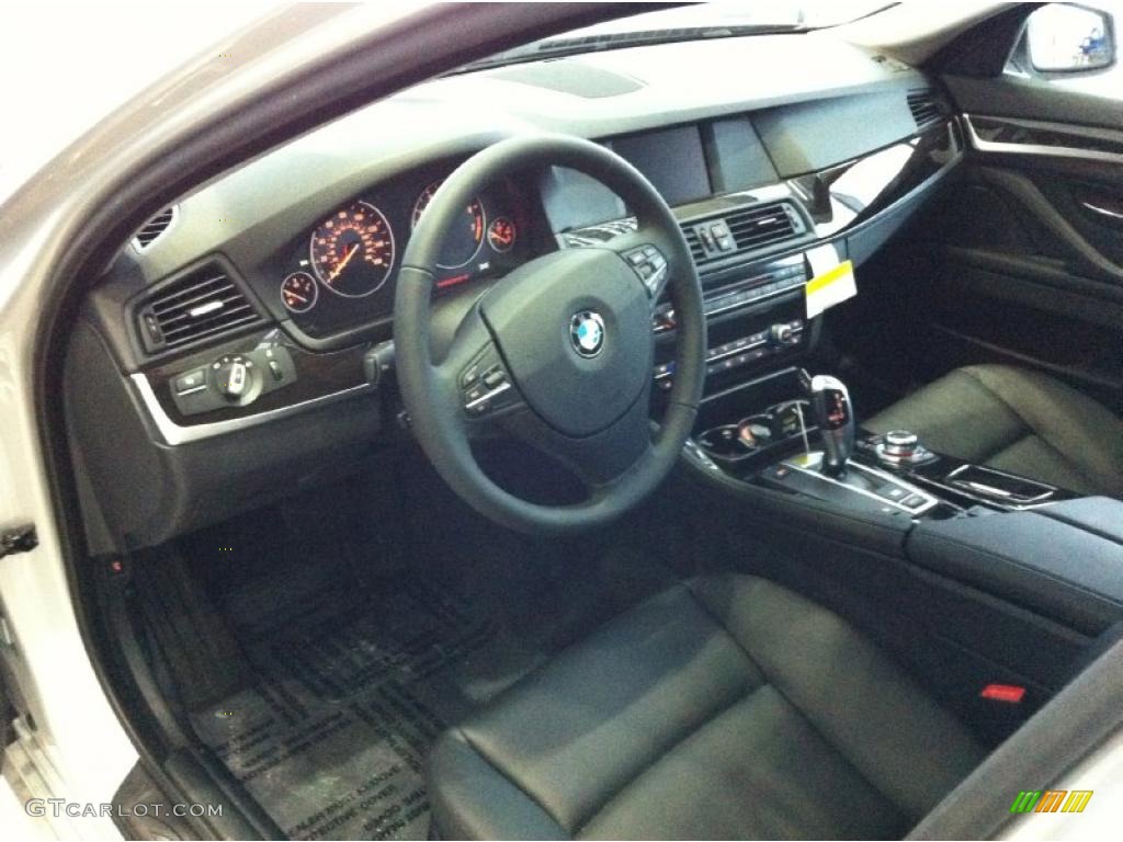 Black Interior 2011 BMW 5 Series 535i xDrive Sedan Photo #43341699