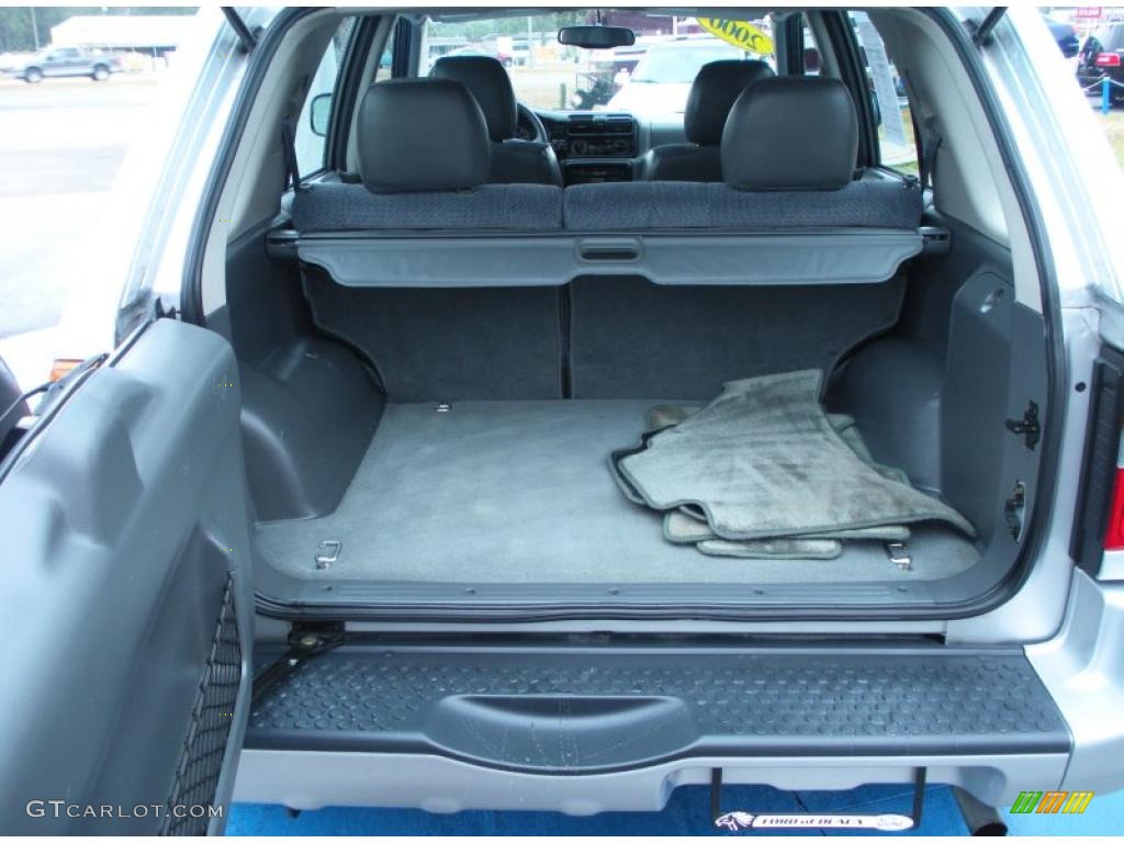 2000 Honda Passport EX Trunk Photos