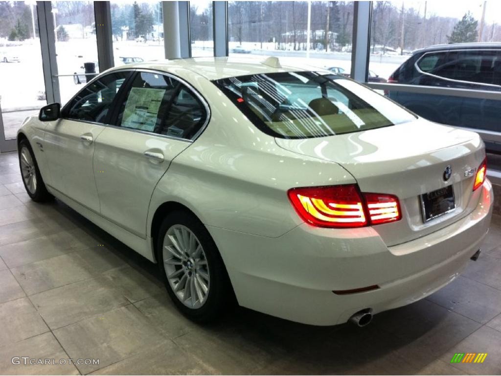Alpine White 2011 BMW 5 Series 535i xDrive Sedan Exterior Photo #43342279