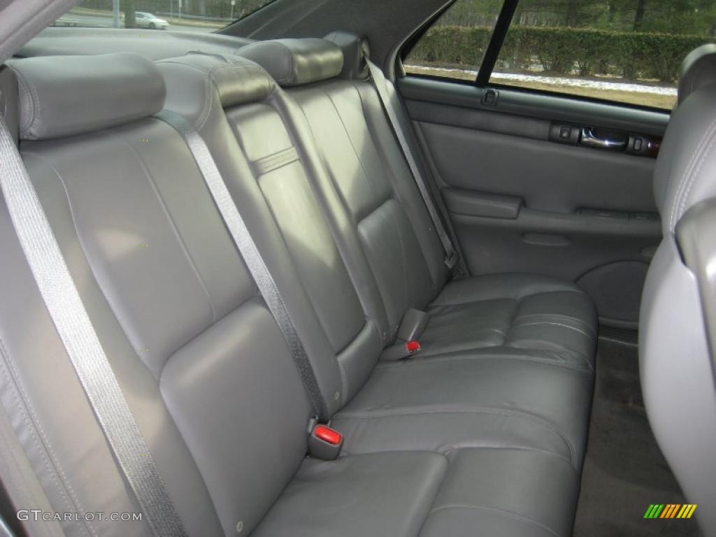 Dark Gray Interior 2004 Cadillac Seville SLS Photo #43342591