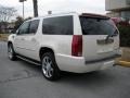 White Diamond - Escalade ESV AWD Photo No. 2