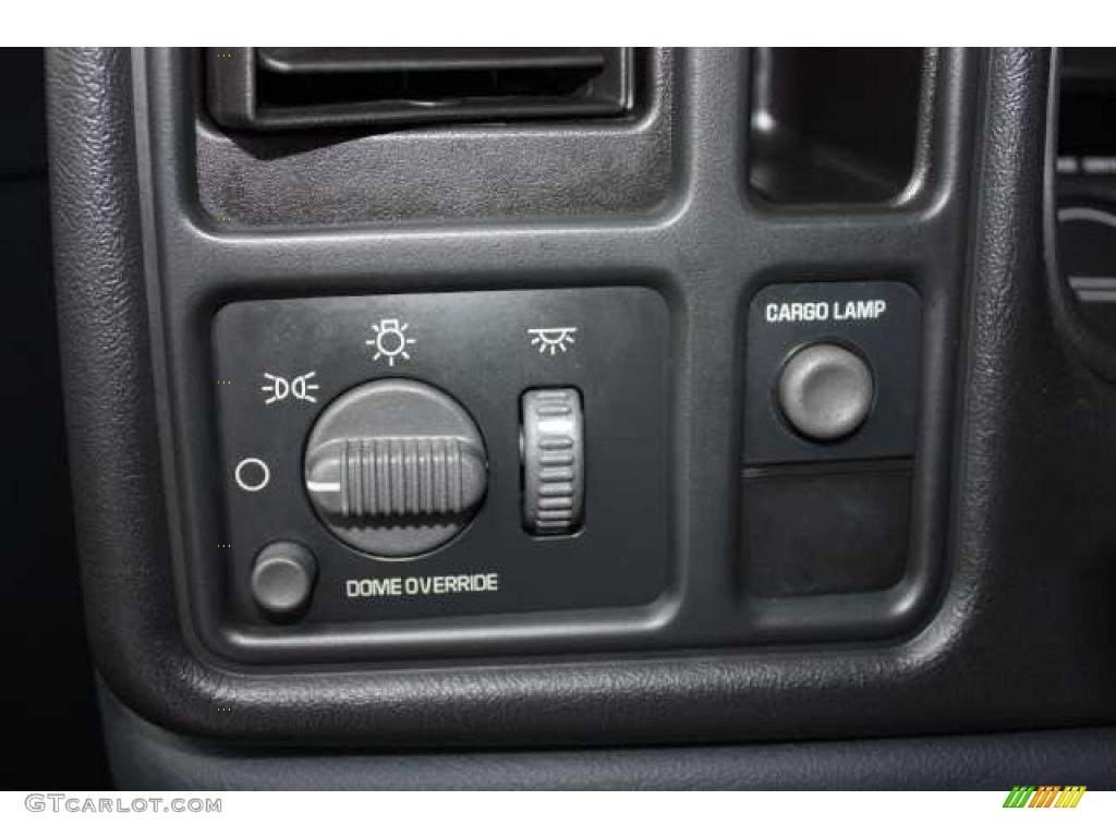 2000 Chevrolet Silverado 1500 LS Regular Cab Controls Photo #43343639