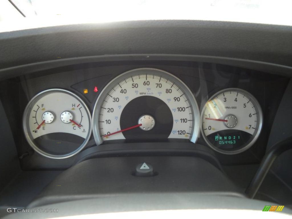 2006 Dodge Durango SLT Gauges Photo #43343883