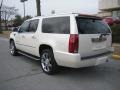 White Diamond - Escalade ESV AWD Photo No. 2