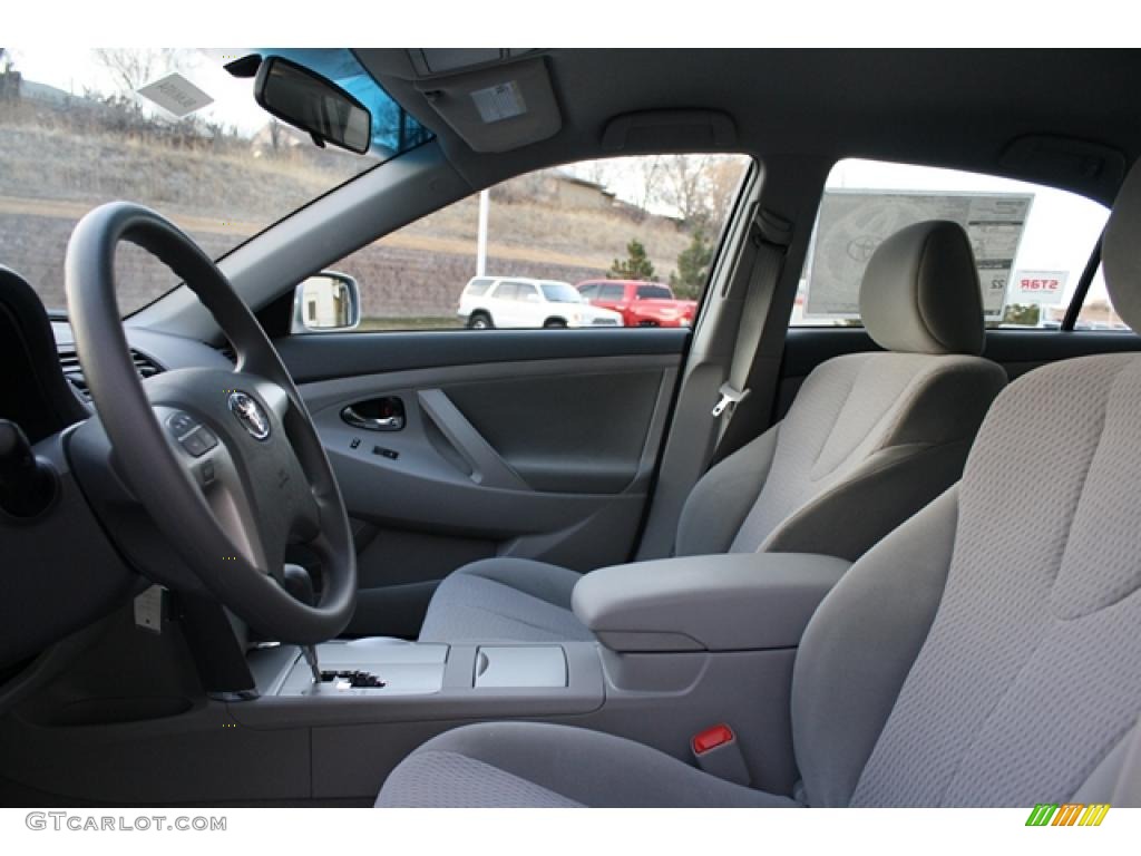 2011 Toyota Camry LE interior Photo #43352143