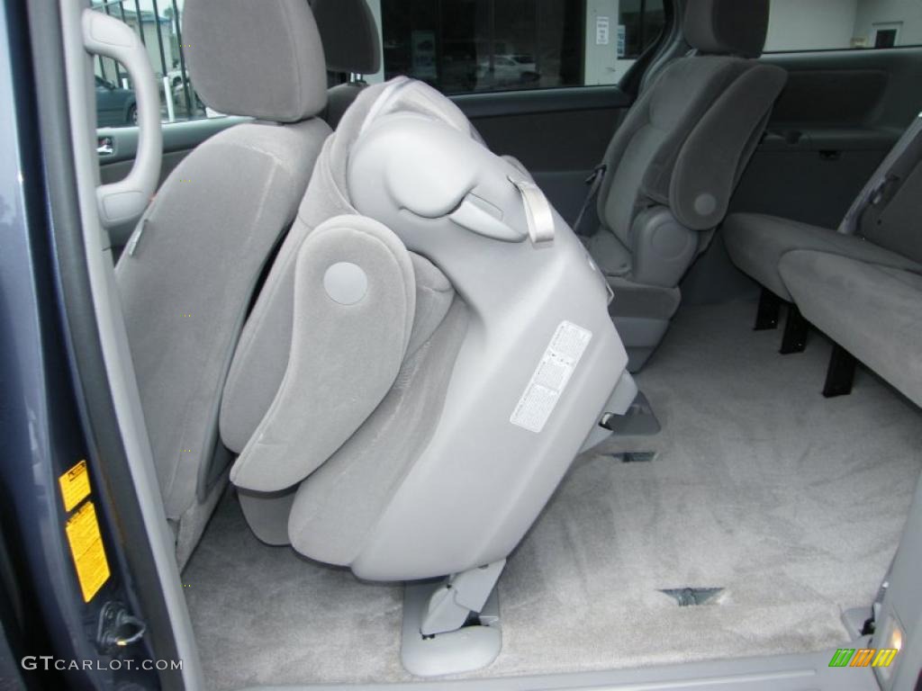 Stone Interior 2010 Toyota Sienna XLE Photo #43354667