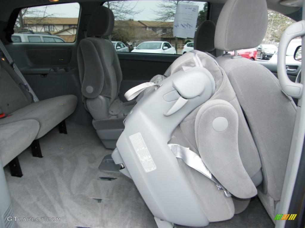 Stone Interior 2010 Toyota Sienna XLE Photo #43354711