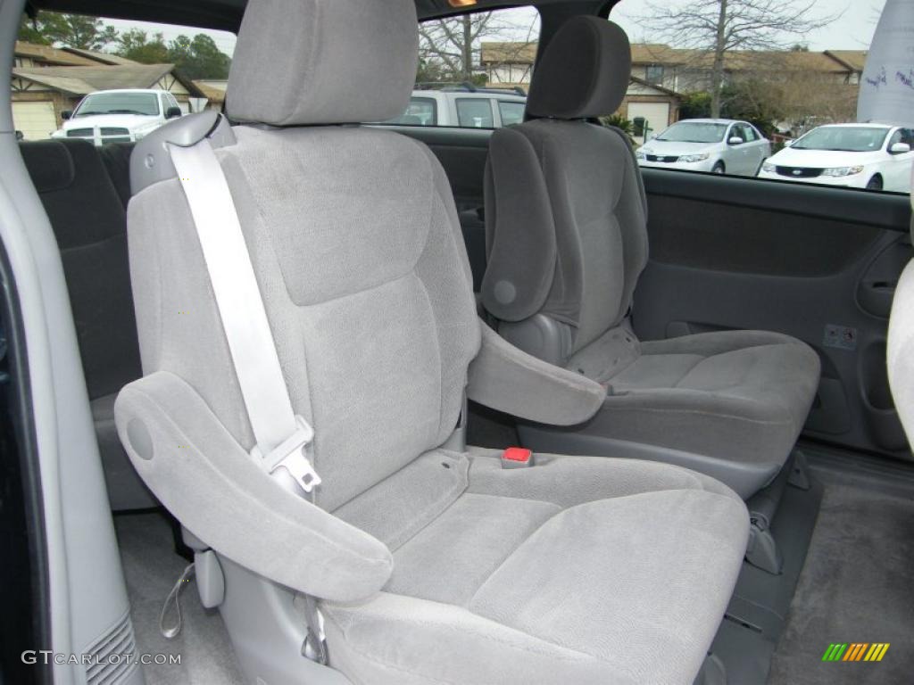 Stone Interior 2010 Toyota Sienna XLE Photo #43354731