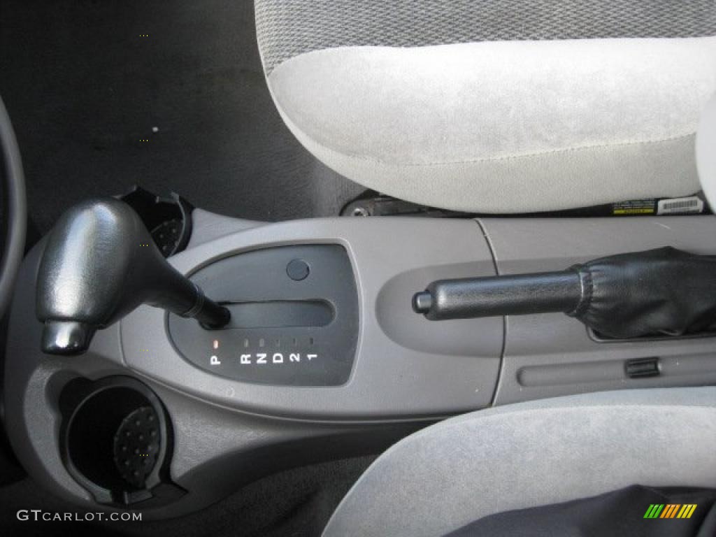 2003 Ford Focus LX Sedan 4 Speed Automatic Transmission Photo #43355871