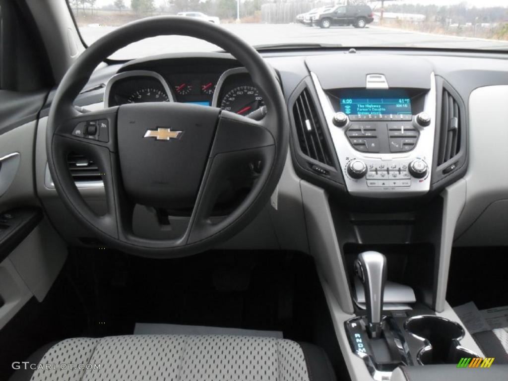 2011 Chevrolet Equinox LS Light Titanium/Jet Black Dashboard Photo #43356375