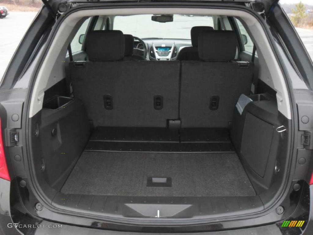 2011 Chevrolet Equinox LS Trunk Photo #43356406