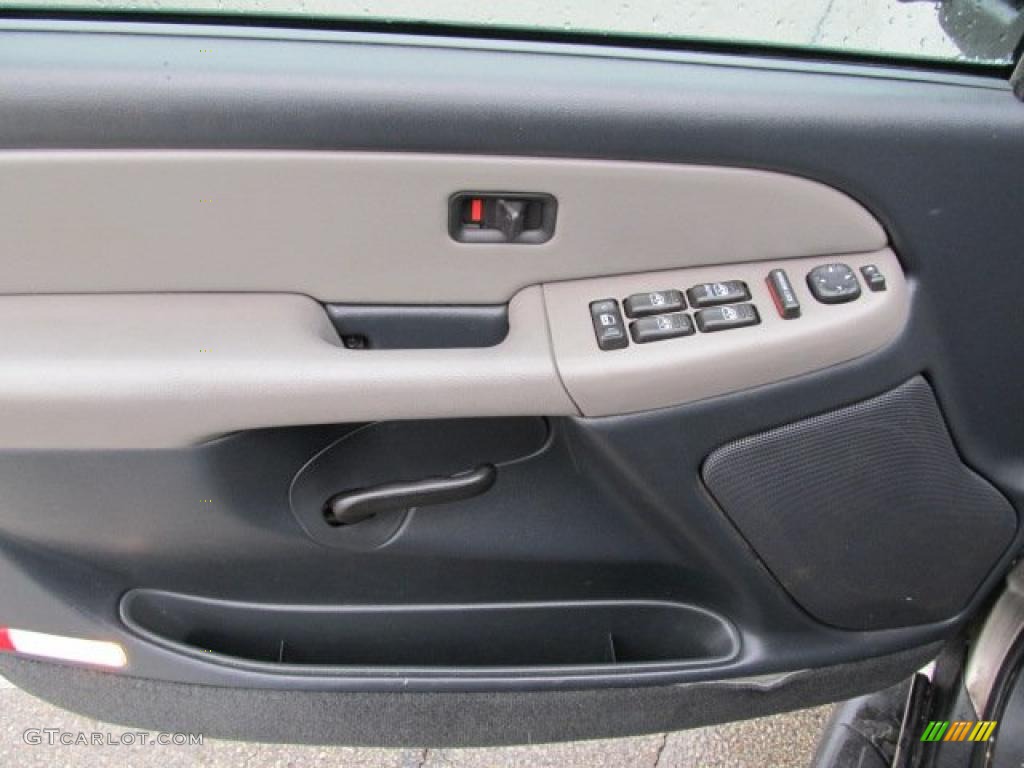 2001 Chevrolet Suburban 1500 LS 4x4 Graphite Door Panel Photo #43356447