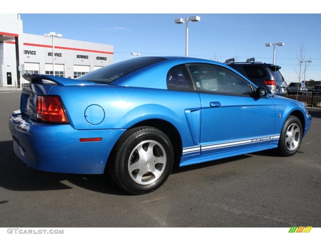 2000 Mustang V6 Coupe - Bright Atlantic Blue Metallic / Medium Graphite photo #2