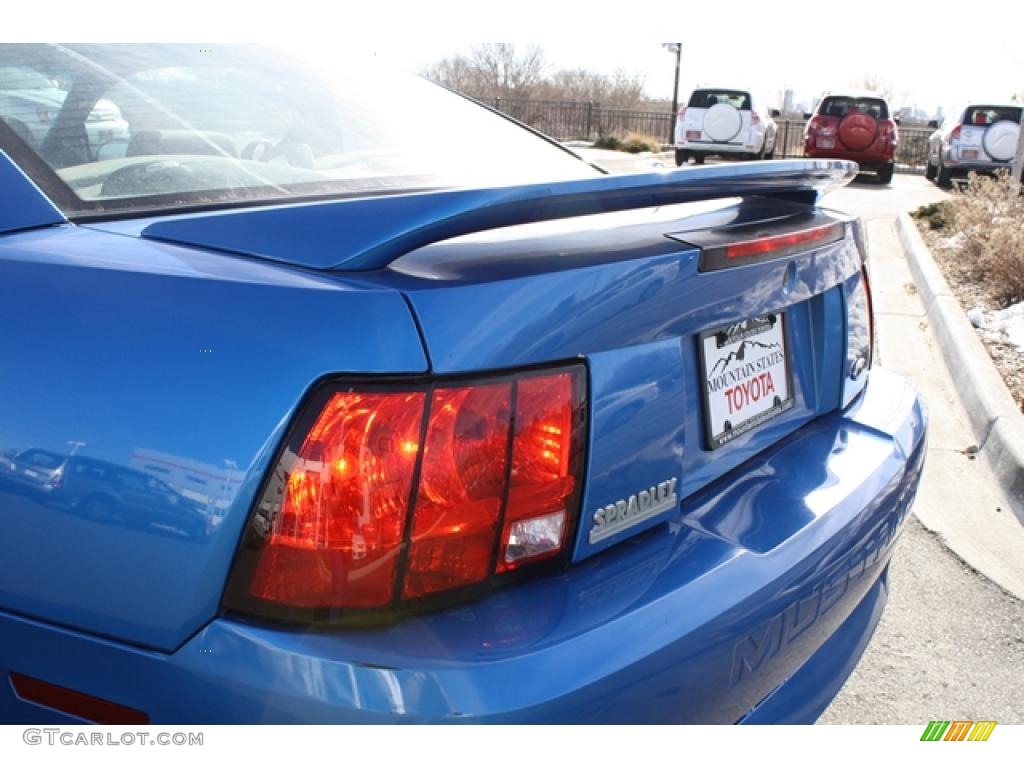 2000 Mustang V6 Coupe - Bright Atlantic Blue Metallic / Medium Graphite photo #24