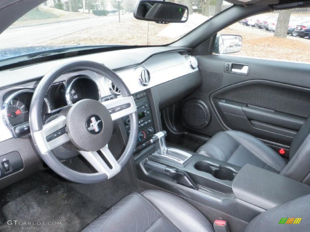 2007 Mustang V6 Premium Convertible - Vista Blue Metallic / Dark Charcoal photo #11