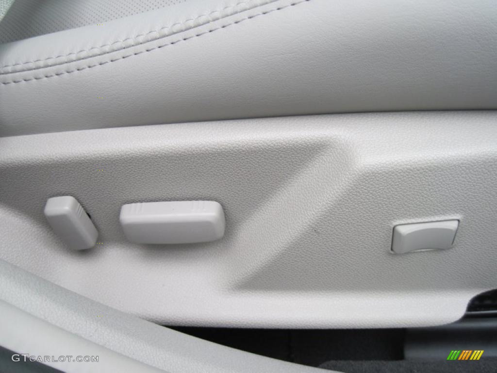 2011 Cadillac CTS 4 3.6 AWD Sedan Controls Photo #43361751