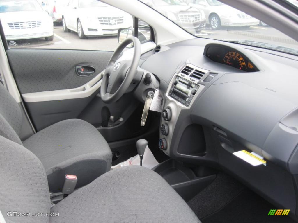 Dark Charcoal Interior 2011 Toyota Yaris 5 Door Liftback Photo #43362413