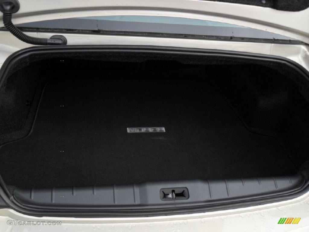 2011 Chevrolet Malibu LTZ Trunk Photo #43362807