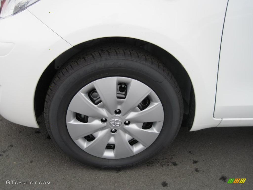 2011 Toyota Yaris 3 Door Liftback Wheel Photos