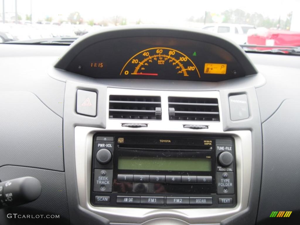 2011 Toyota Yaris 3 Door Liftback Gauges Photo #43364616