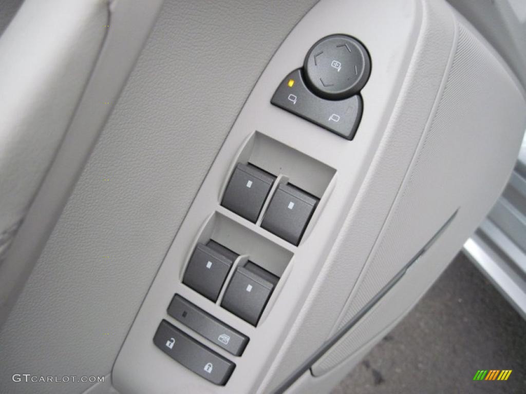 2011 Cadillac CTS 3.6 Sedan Controls Photo #43365228