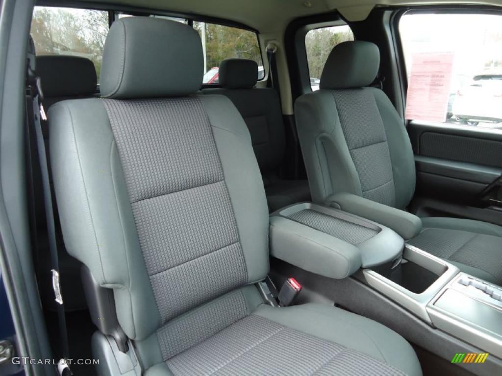 Charcoal Interior 2008 Nissan Titan SE King Cab Photo #43367284