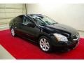 Super Black - Maxima 3.5 SE Photo No. 1