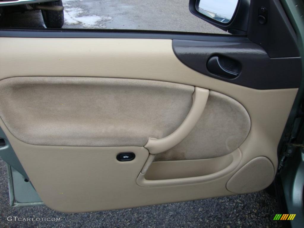 2001 Saab 9-3 Sedan Warm Beige Door Panel Photo #43369632