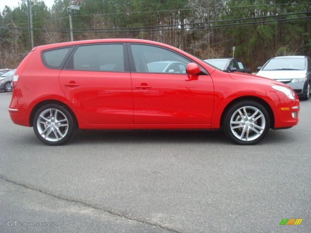 2009 Elantra Touring - Chilipepper Red / Beige photo #7