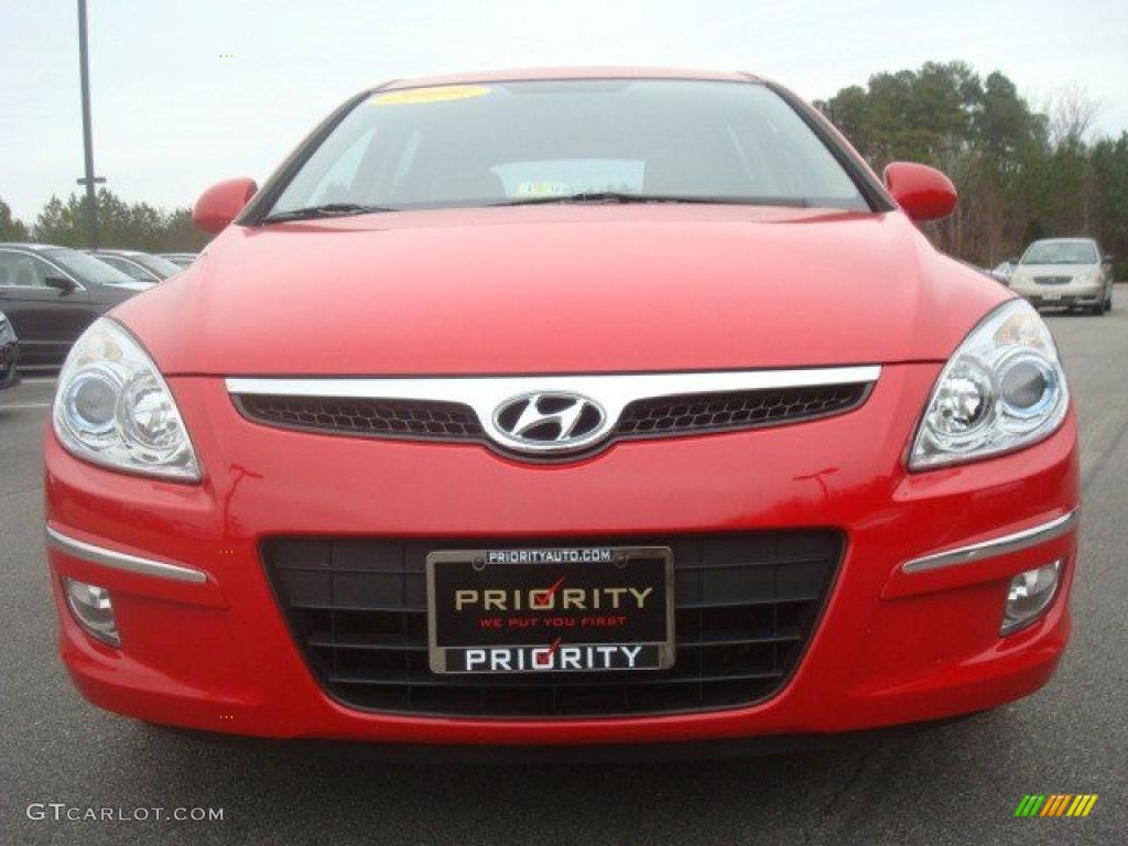 2009 Elantra Touring - Chilipepper Red / Beige photo #9