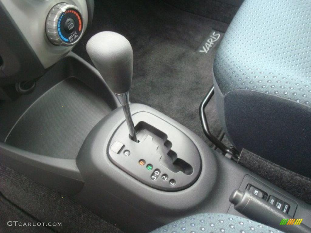 2008 Toyota Yaris 3 Door Liftback Transmission Photos
