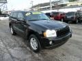 Black - Grand Cherokee Laredo 4x4 Photo No. 6