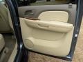 2009 Chevrolet Avalanche Light Cashmere Interior Door Panel Photo