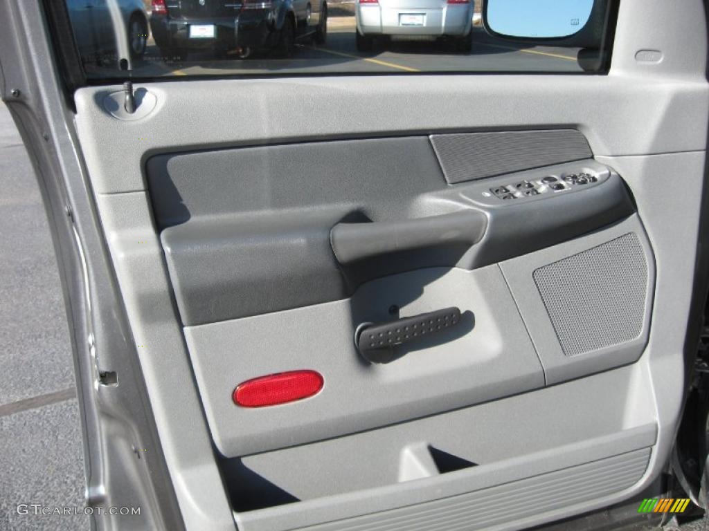 2008 Dodge Ram 1500 SXT Quad Cab Medium Slate Gray Door Panel Photo #43378214