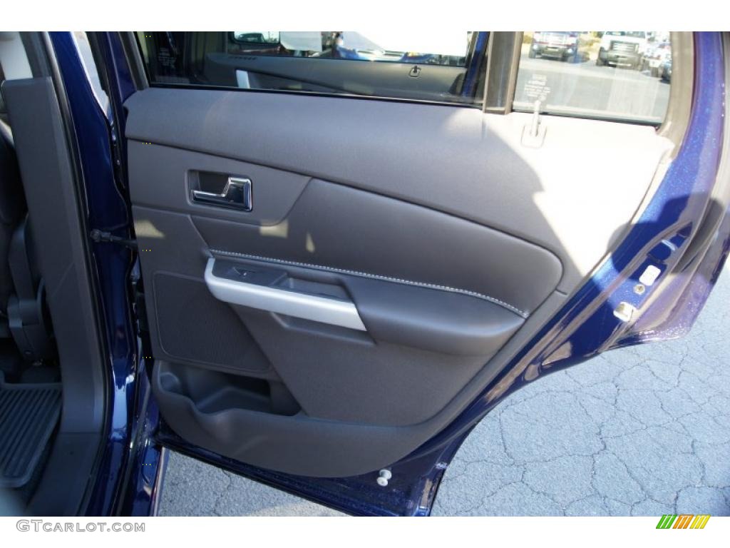 2011 Ford Edge Sport Charcoal Black/Silver Smoke Metallic Door Panel Photo #43379725